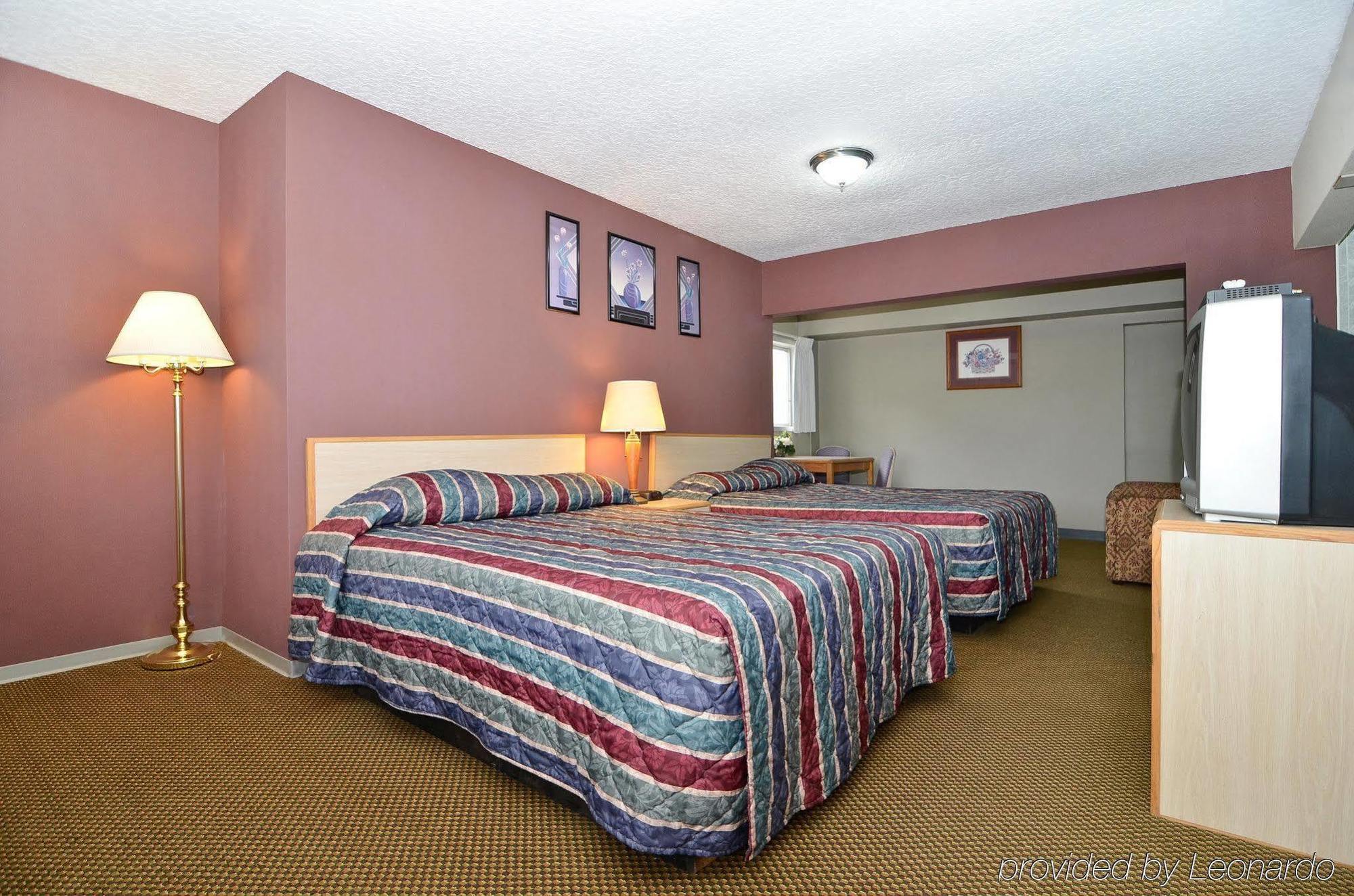 Inn At Salmon Creek Vancouver Room photo